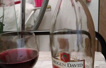 Mogen David Pomegranate