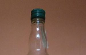 Cytrynówka – szybki przepis dla leniwych wodka cytrynowa