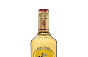 Jose Cuervo Especial Gold