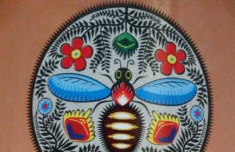 Gruba Pszczoła Dzika Wiśnia