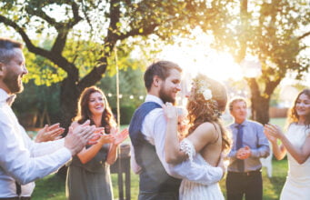 Wyjątkowe toasty na wesele – najlepsze pomysły!